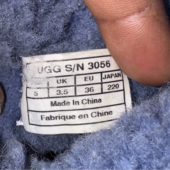 UGG Bailey Button 2 Navy Suede Tan 3056 Women’s Size 5 - Picture 6 of 6